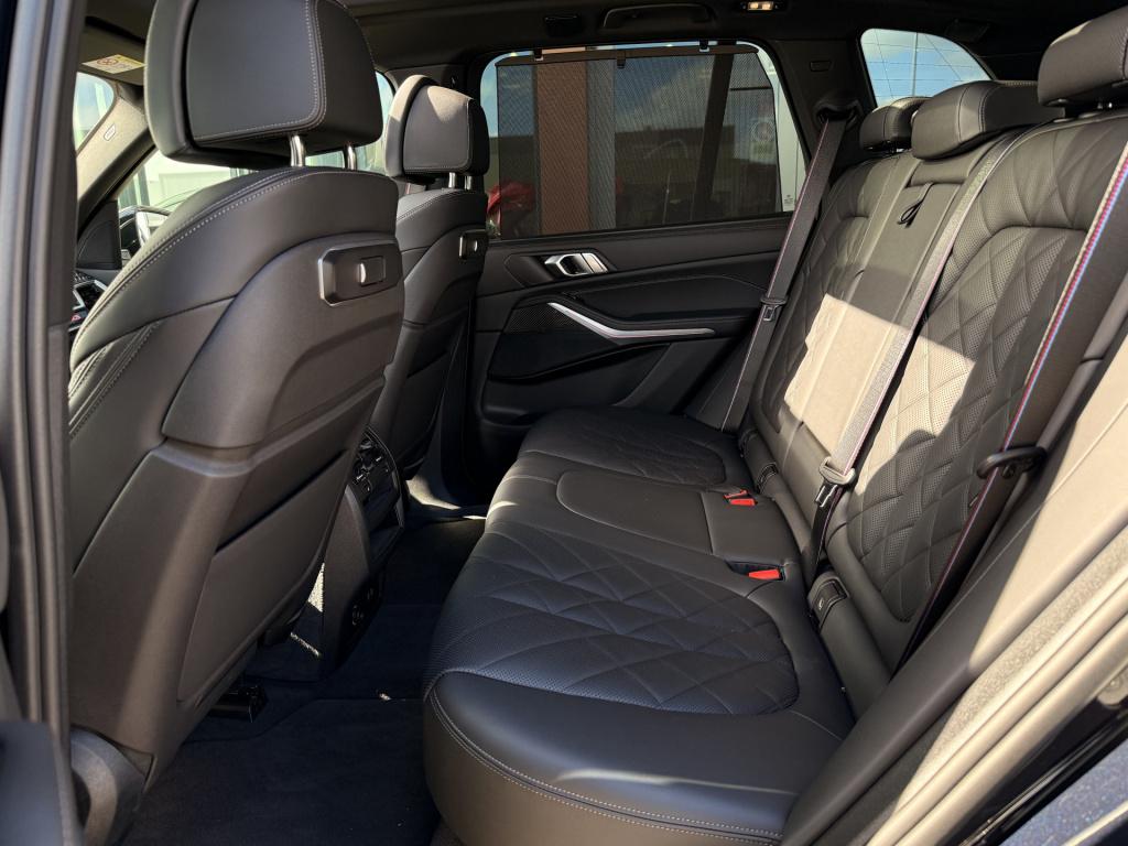 BMW X5 xdrive50e m-sport | carbon | pano | memory | stoelverwarming / verko