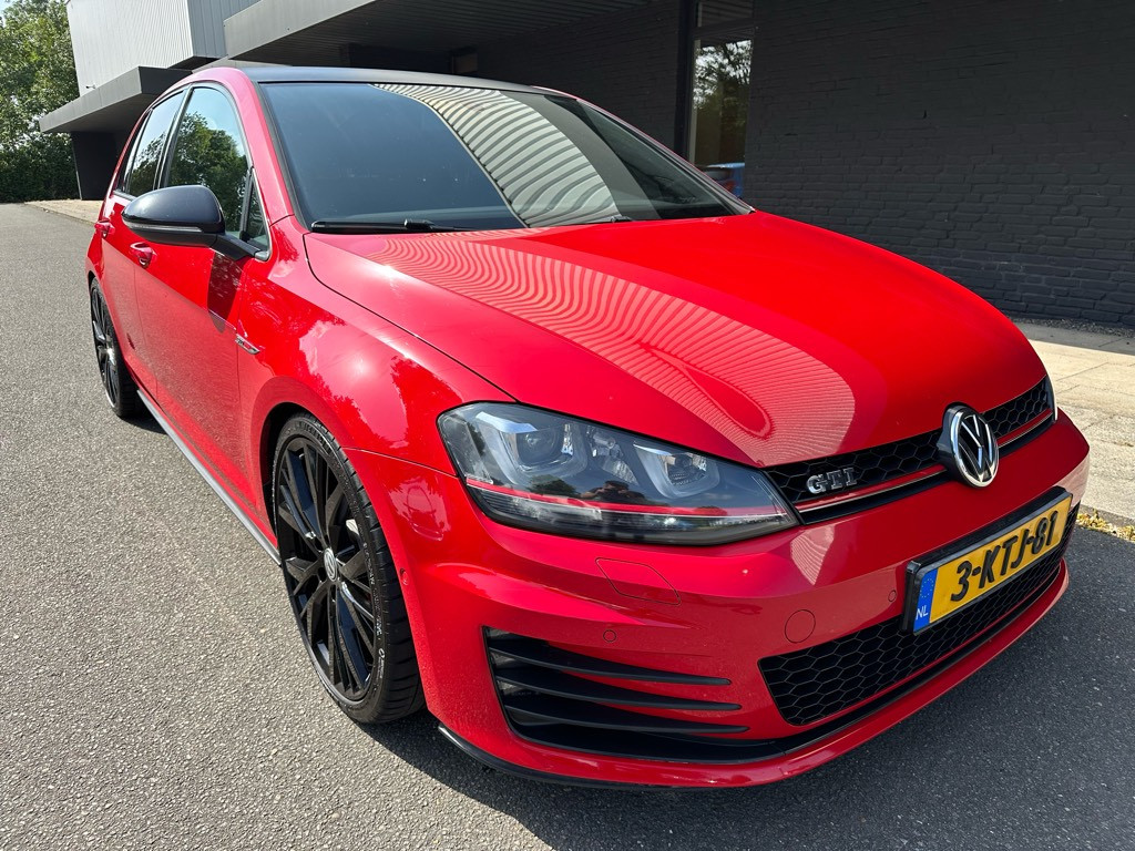 Volkswagen Golf 2.0 tsi gti performance pack