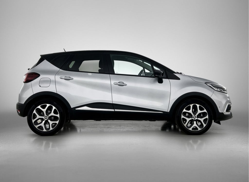Renault Captur 1.3 tce intens / trekhaak / bose sound / camera / carplay-an