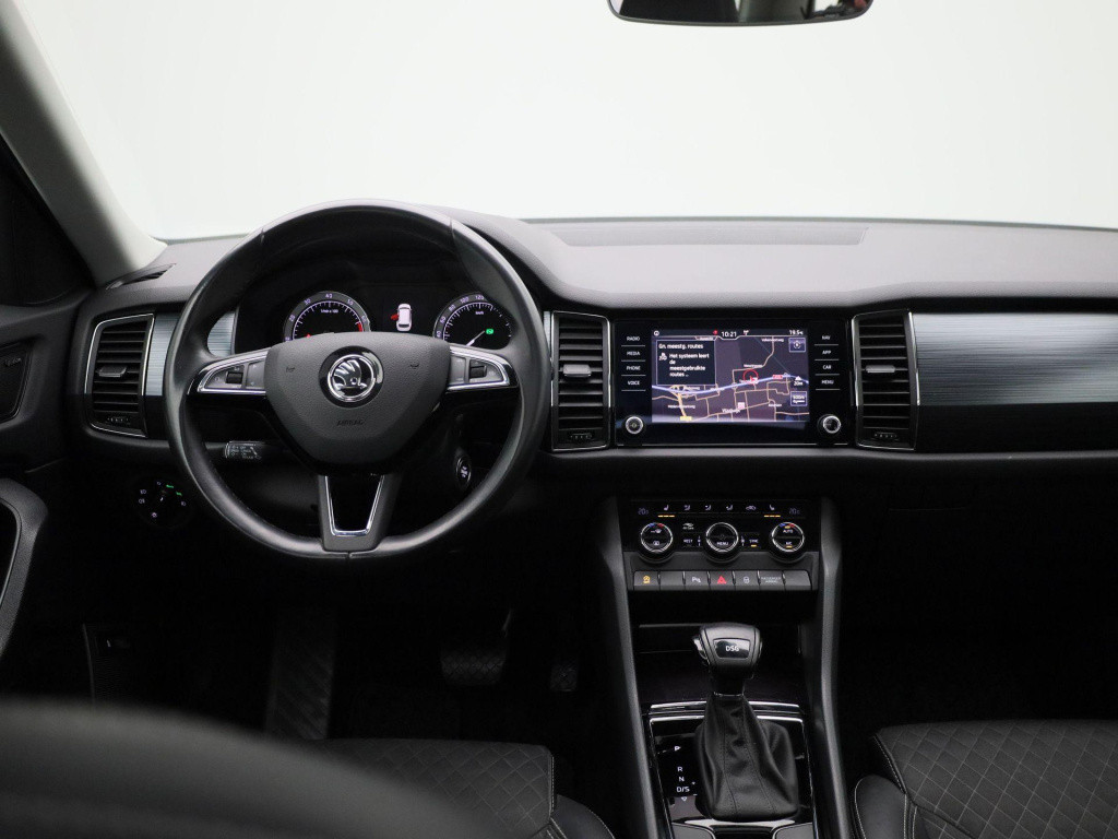 Skoda Kodiaq 1.5 tsi limited business edition | automaat | trekhaak | panor