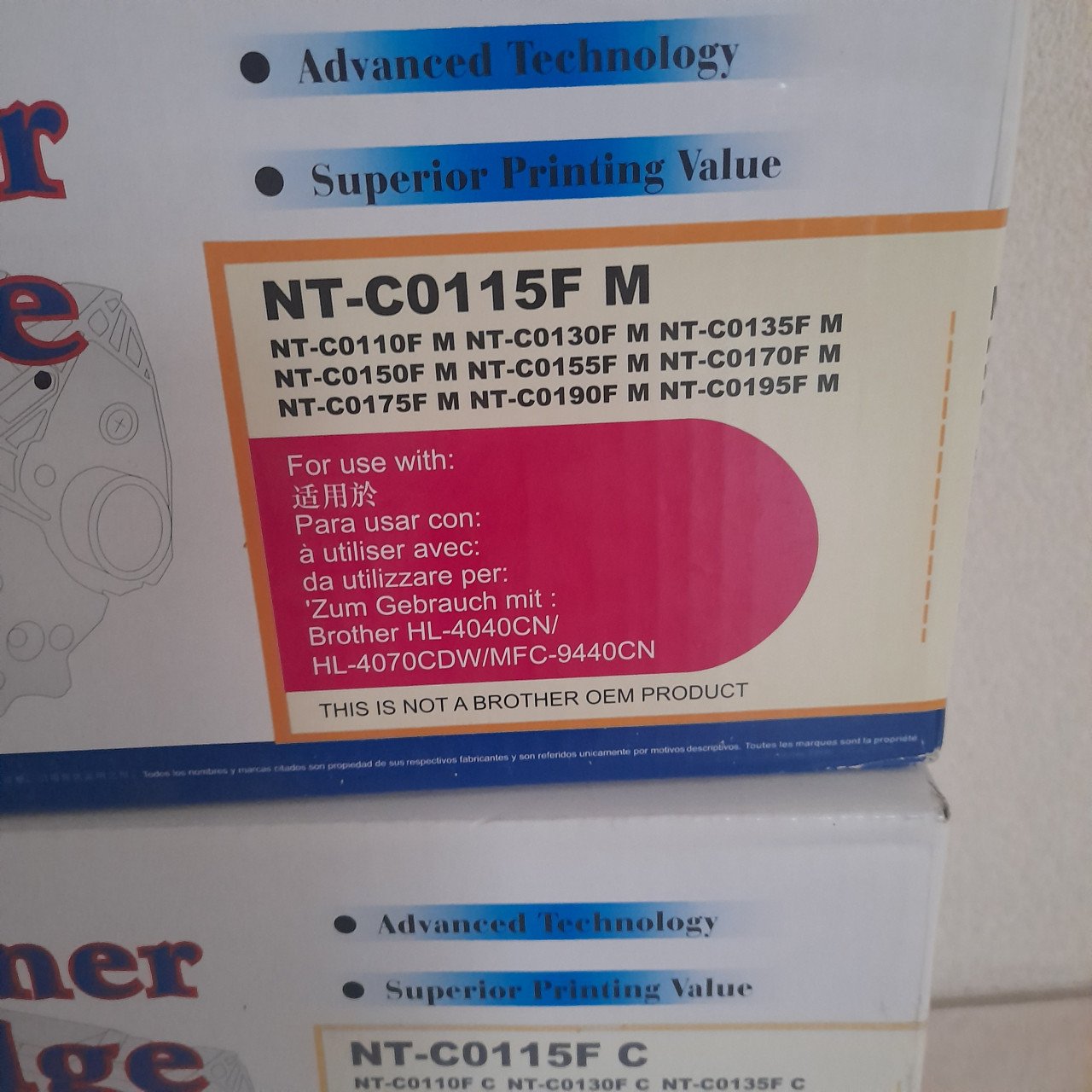 Nieuwe toners, nog geseald in de verpakking.