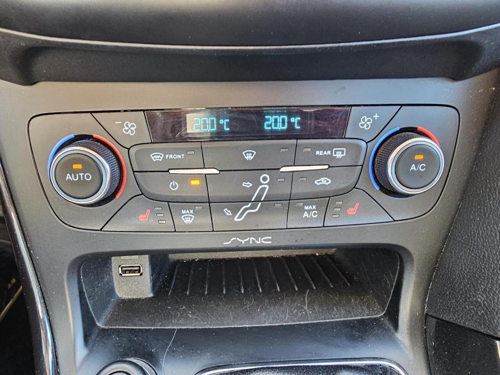 Ford Focus wagon 1.0 first edition