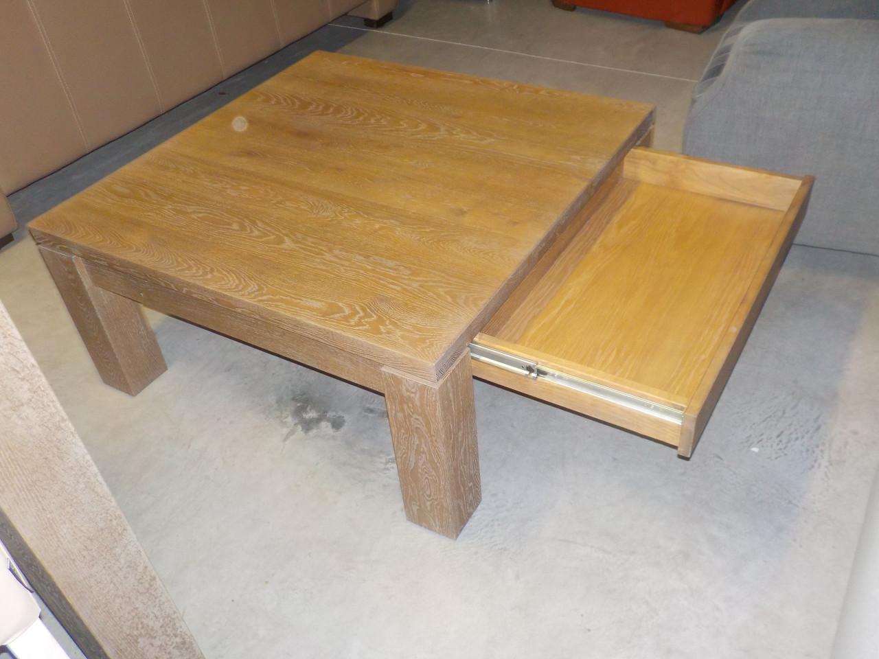Mooie kwaliteit geheel massief gebleekt eiken grote salontafel  geheime la