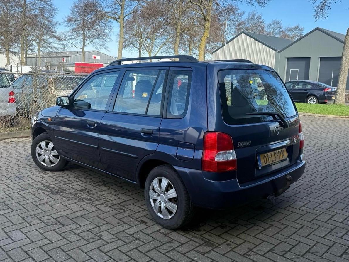 Mazda Demio 1.5 Exclusive 97.631KM Automaat
