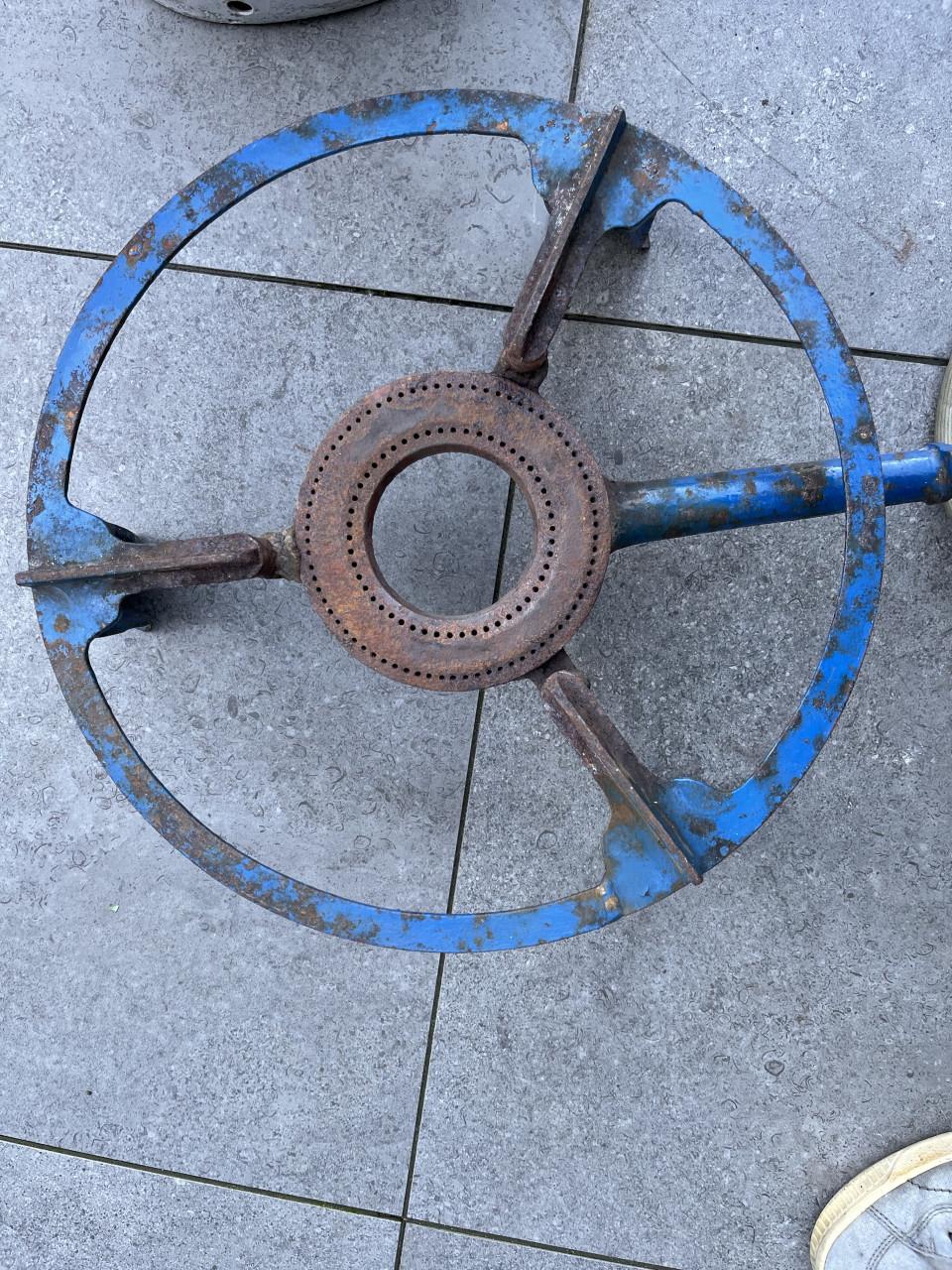 Driepoot gas kookbrander