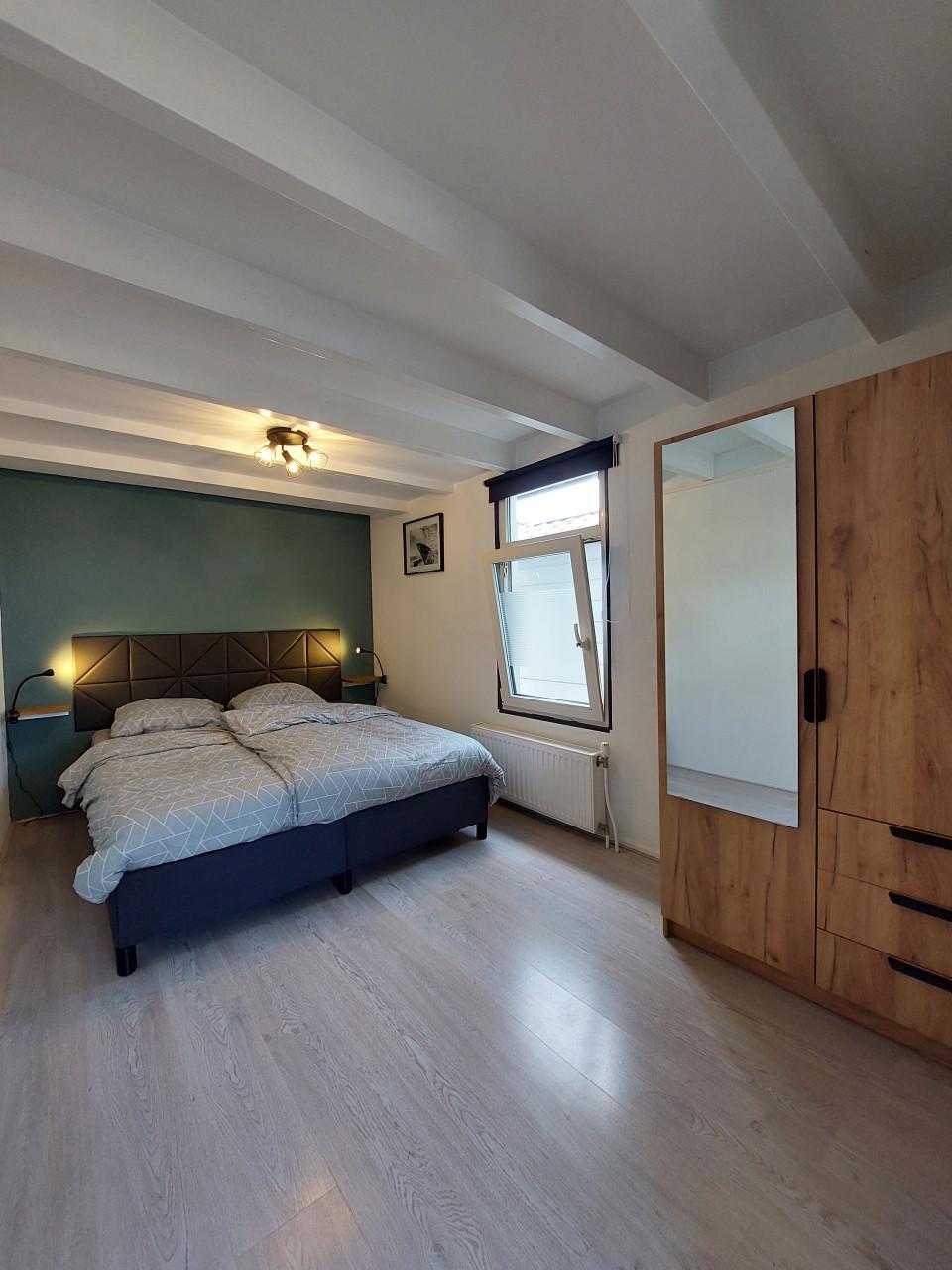 Tijdelijke woonruimte te huur–Gemeubileerd chalet Regio Heinkenszand/Goes.