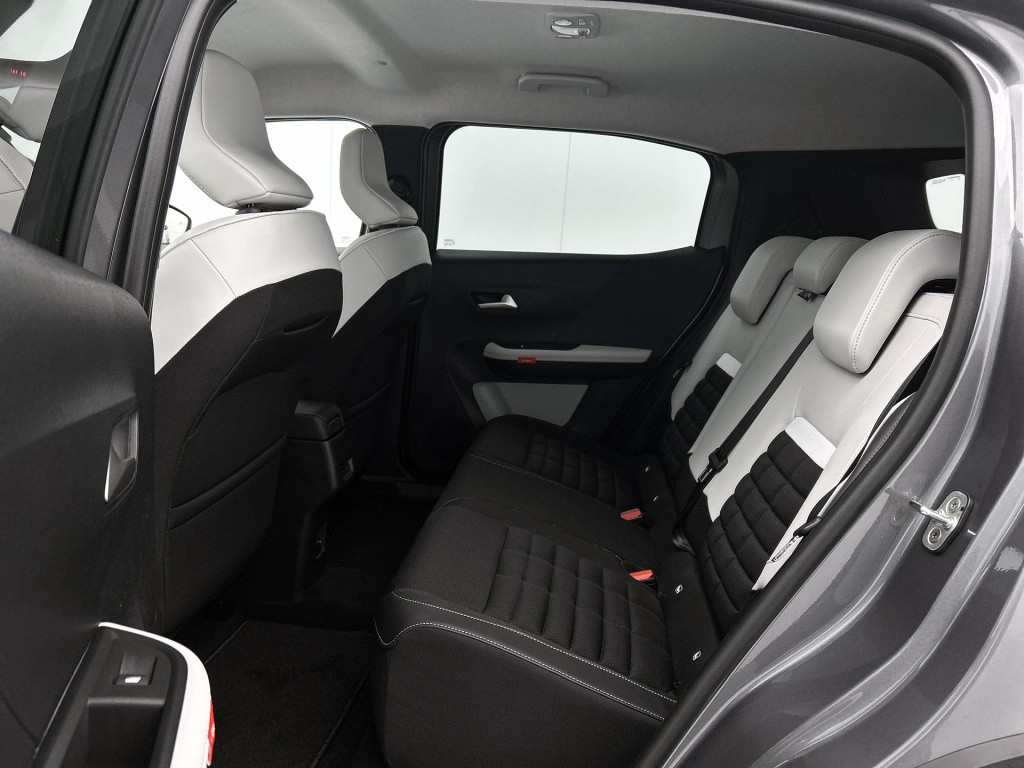 Citroen C3 Aircross Ë-c3 max 113pk 44 kwh | achteruitrijcamera | navigatie 