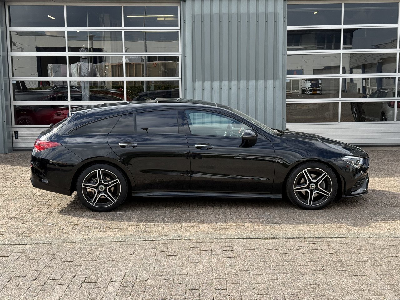 MercedesBenz CLA Shooting Brake  AMG |Pano | Sfeer | Memory