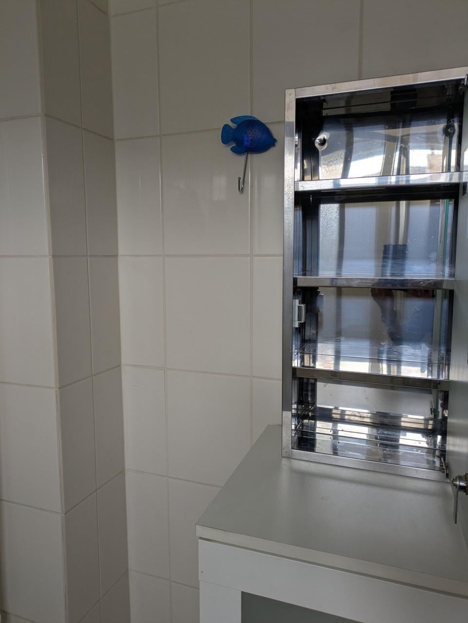 Badkamerkast, medicijnkastje