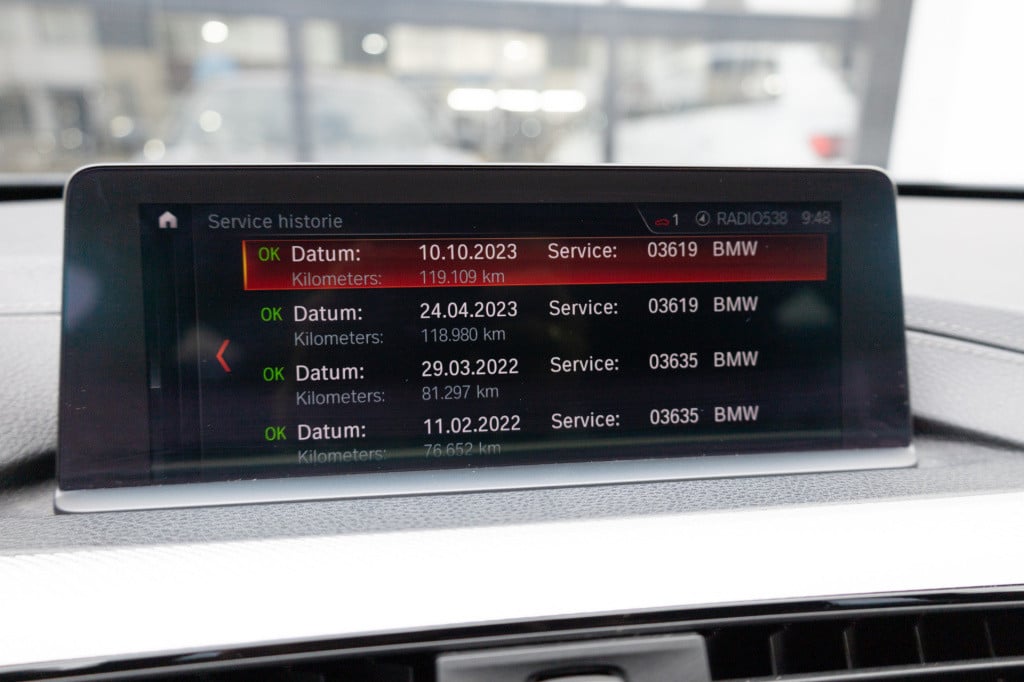 BMW 3-serie touring 318i m sport edition ✅trekhaak✅leder✅nav
