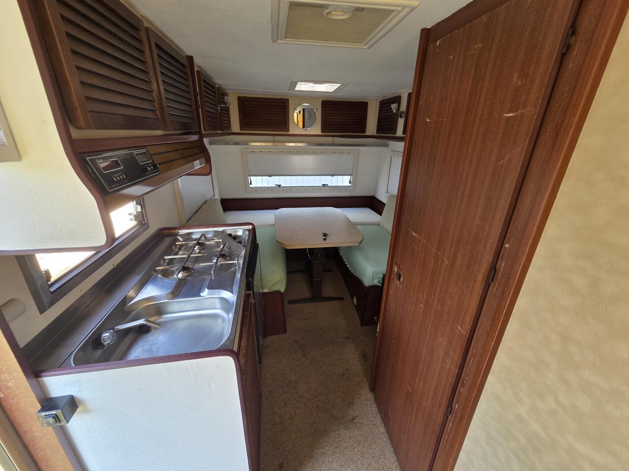 Mercedes ffb camper wegenbelasting vrij apk juni 2027