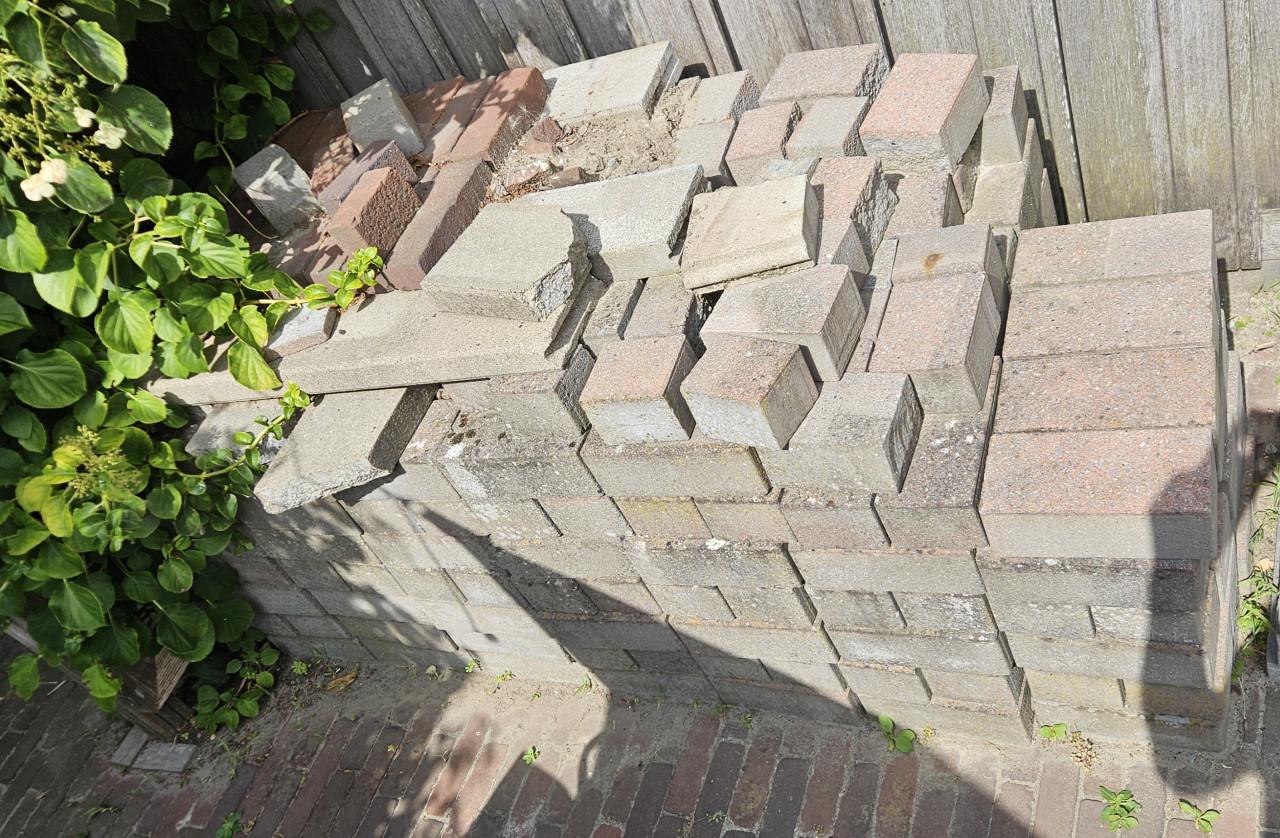 GRATIS; Betonklinkers (5,5m2)
