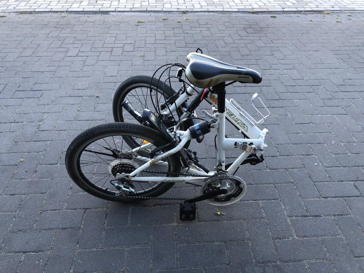 Te koop:  Vouwfiets met achtervering en 21 versnelling
