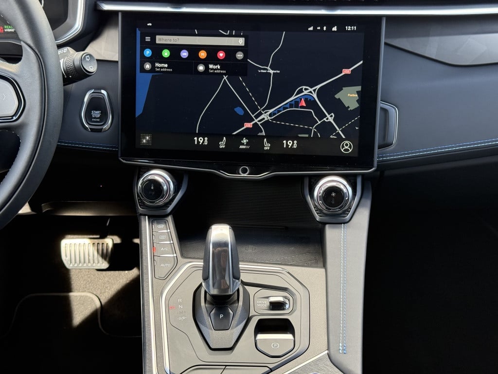 Lynk & Co 01 262pk plug-in hybride| panodak| adap.cruise| 360camera| keyles