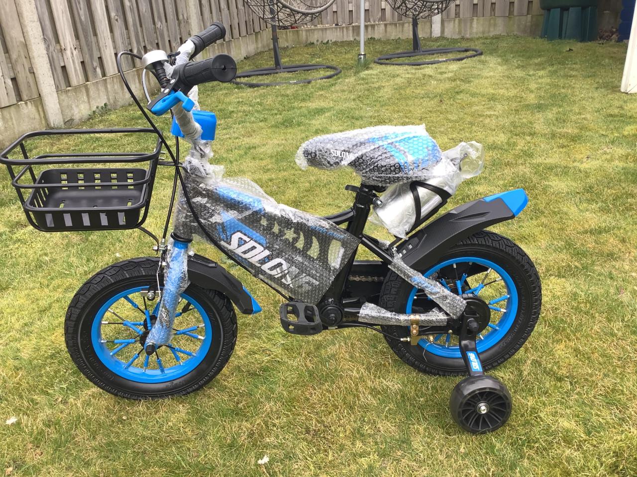 ****** nieuwe 12 inch jongensfiets Sdlong  type : Sport Bike. ******