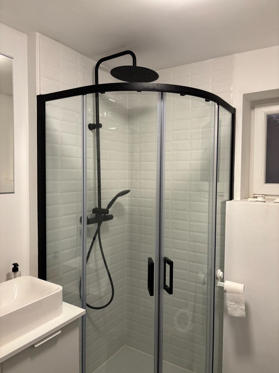 Alles te koop badkamer