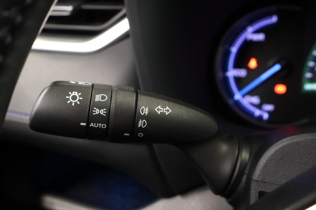 Toyota Rav4 2.5 hybrid awd bi-tone | jbl