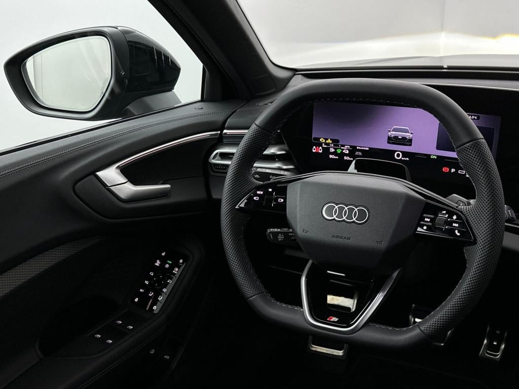 Audi A5 avant s edition e-hybrid 220 kw / 299 pk avant 7 versn.