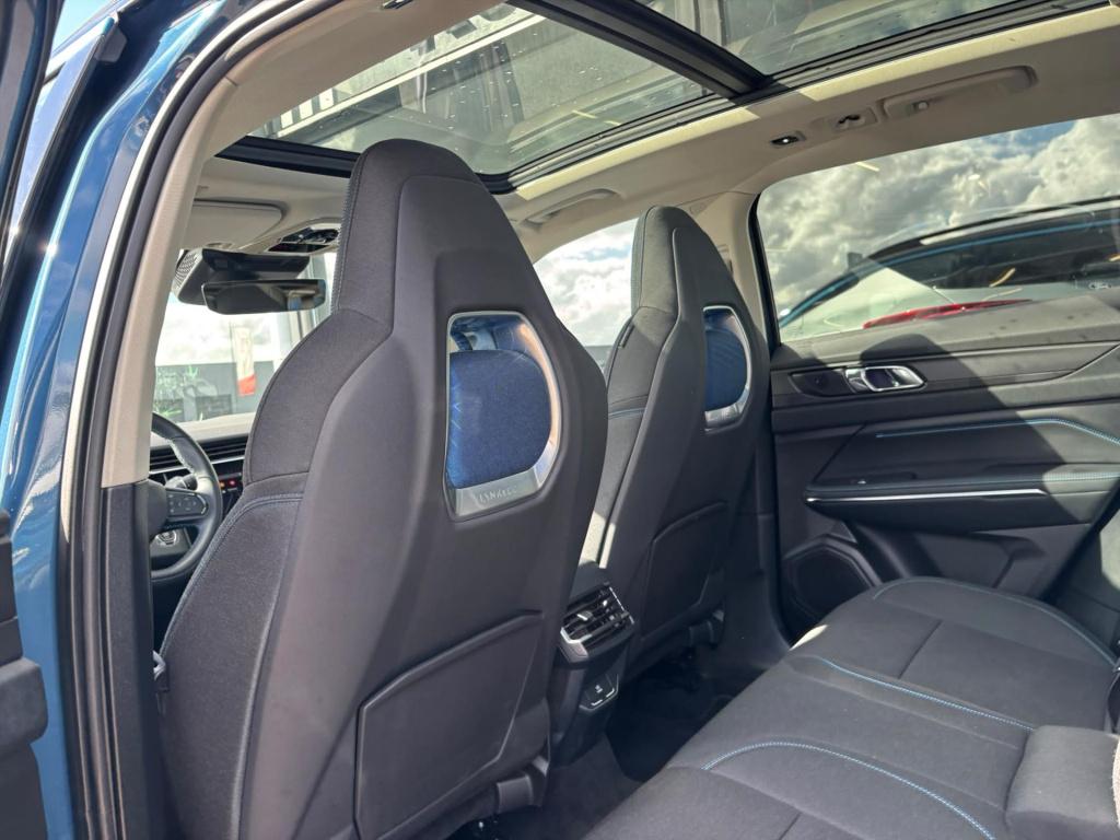 Lynk & Co 01 1.5 261pk phev 7dcth , panodak , adaptive cc , carplay