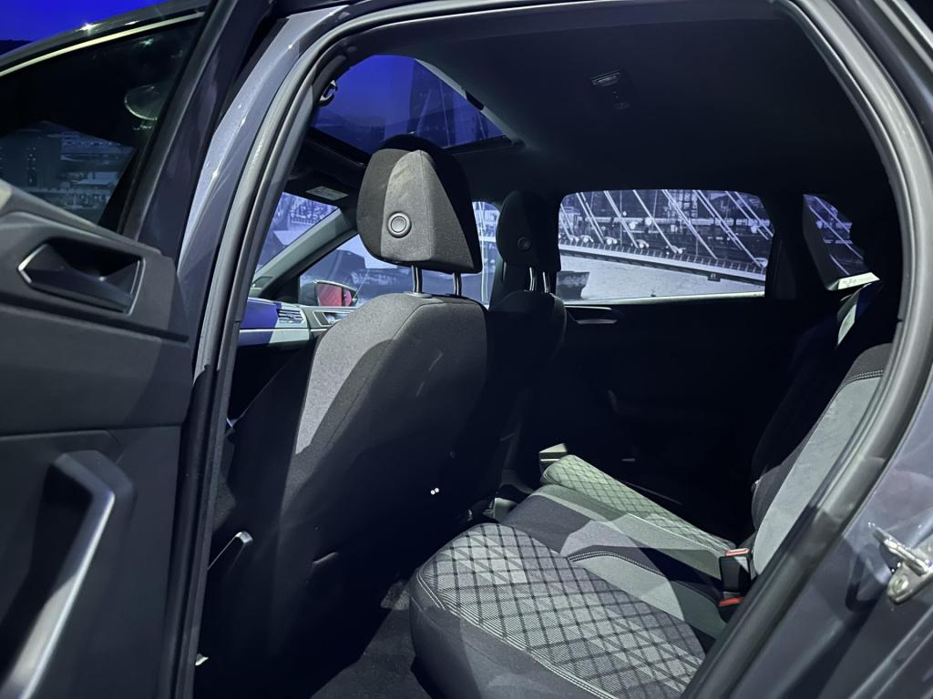 Volkswagen Polo 1.0 tsi r-line *beats*pano*camera*navi*appconnect*