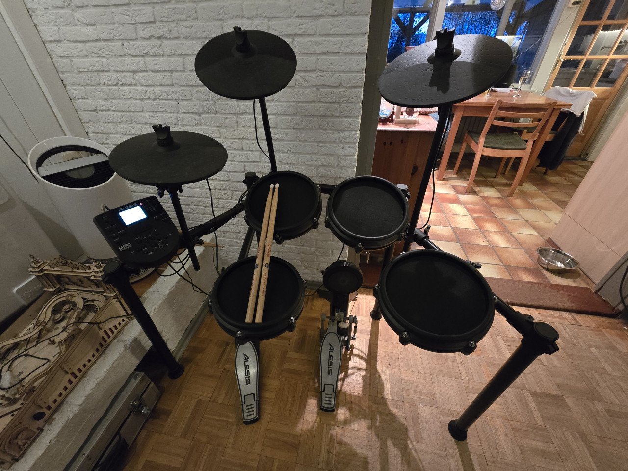 Te koop Alesis nitro elektronisch drumstel