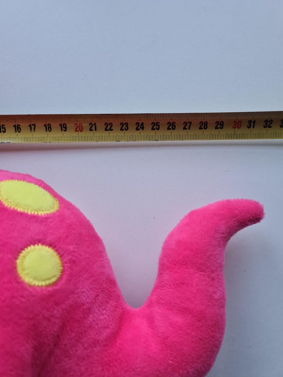 Nieuwe fuchsia roze Dino knuffel Twee stuks voor €2,95
