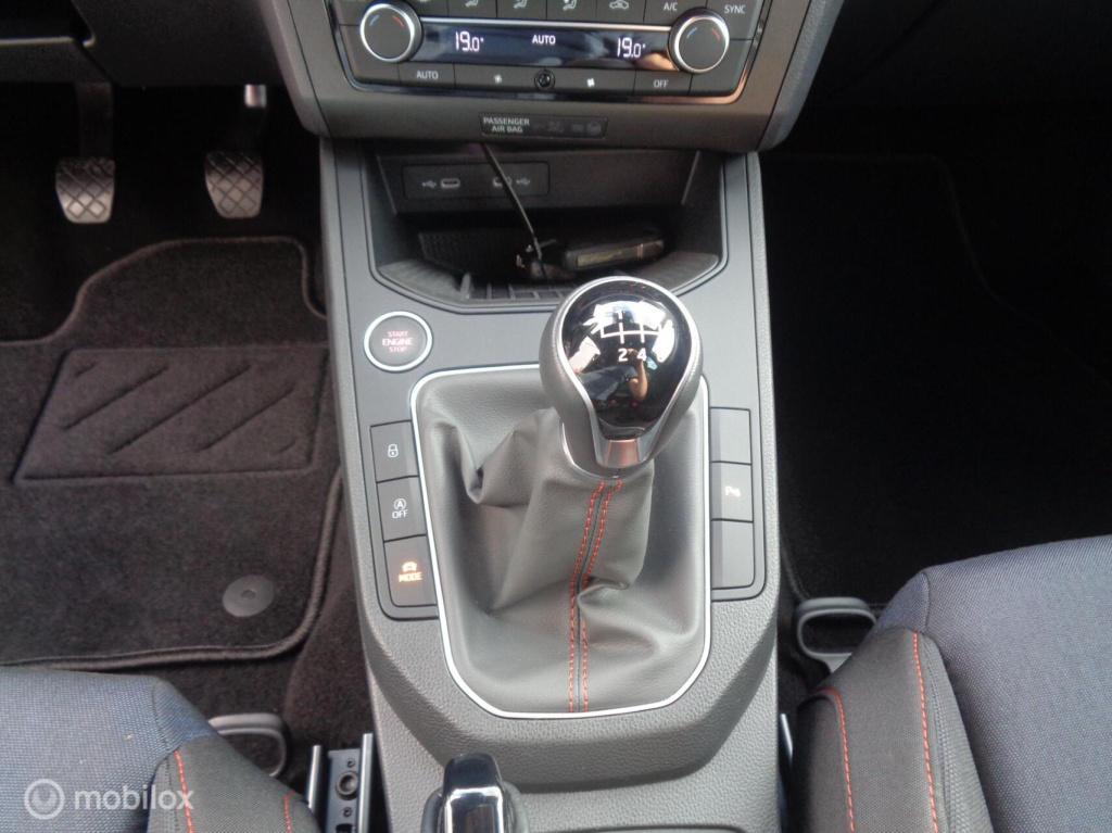 Seat Ibiza 1.0 ecotsi fr/airco/ecc/18''/full led/navi/apple carplay/pdc/cam