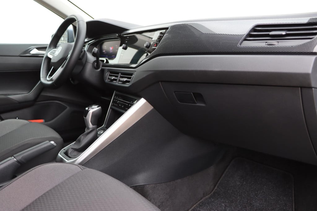 Volkswagen Polo 1.0 tsi life edition dsg7