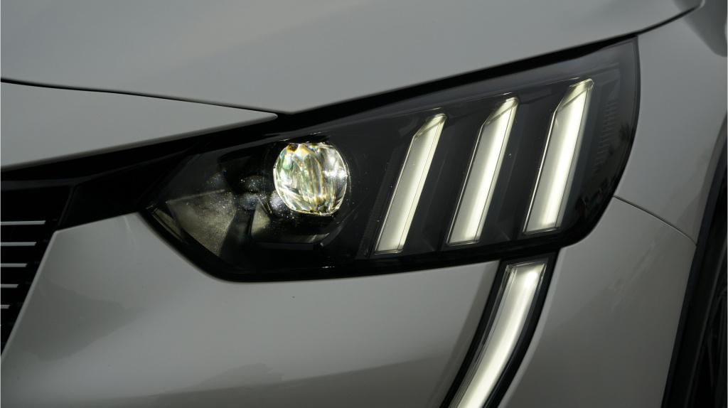 Peugeot 208 gt pack rijklaar incl garantie