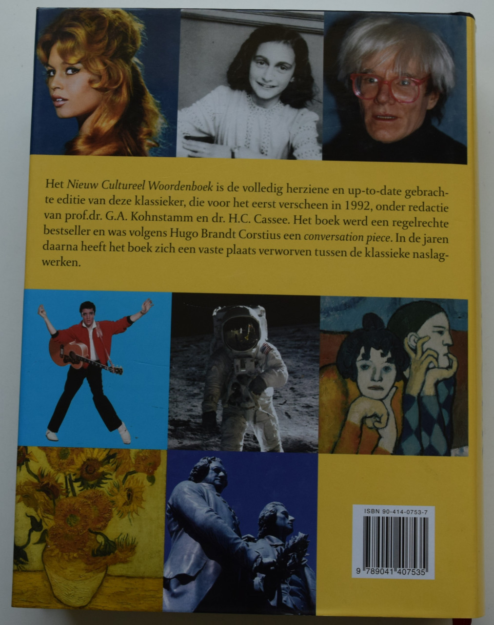 Nieuw Cultureel Woordenboek.
