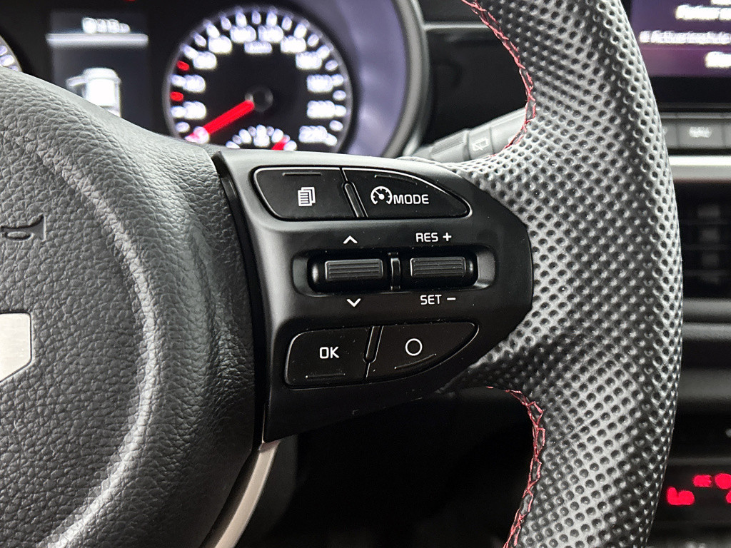 Kia Picanto 1.0 dpi gt-line navi | camera | cruise control