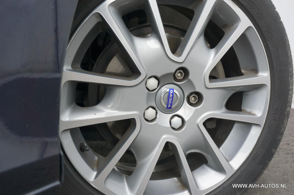 Volvo V40 2.0 d2 summum business