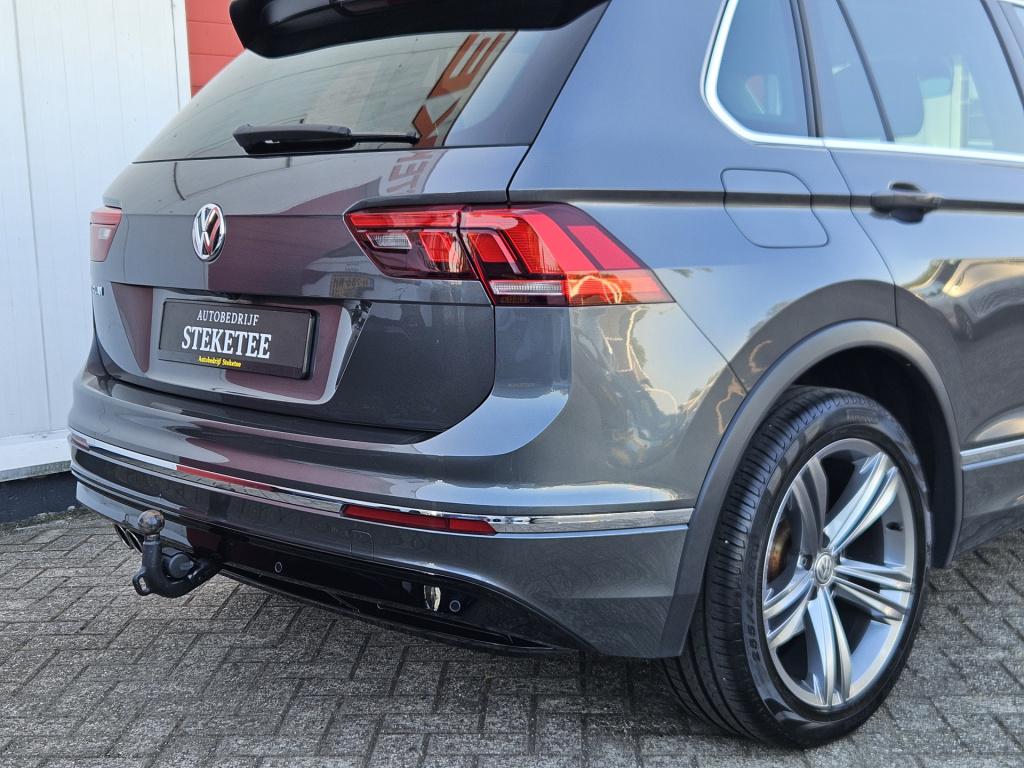 Volkswagen Tiguan 1.5 tsi act highline business r | acc | 360 cam | rijklaa