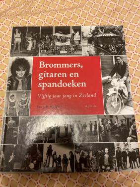 Brommers gitaren en spandoeken