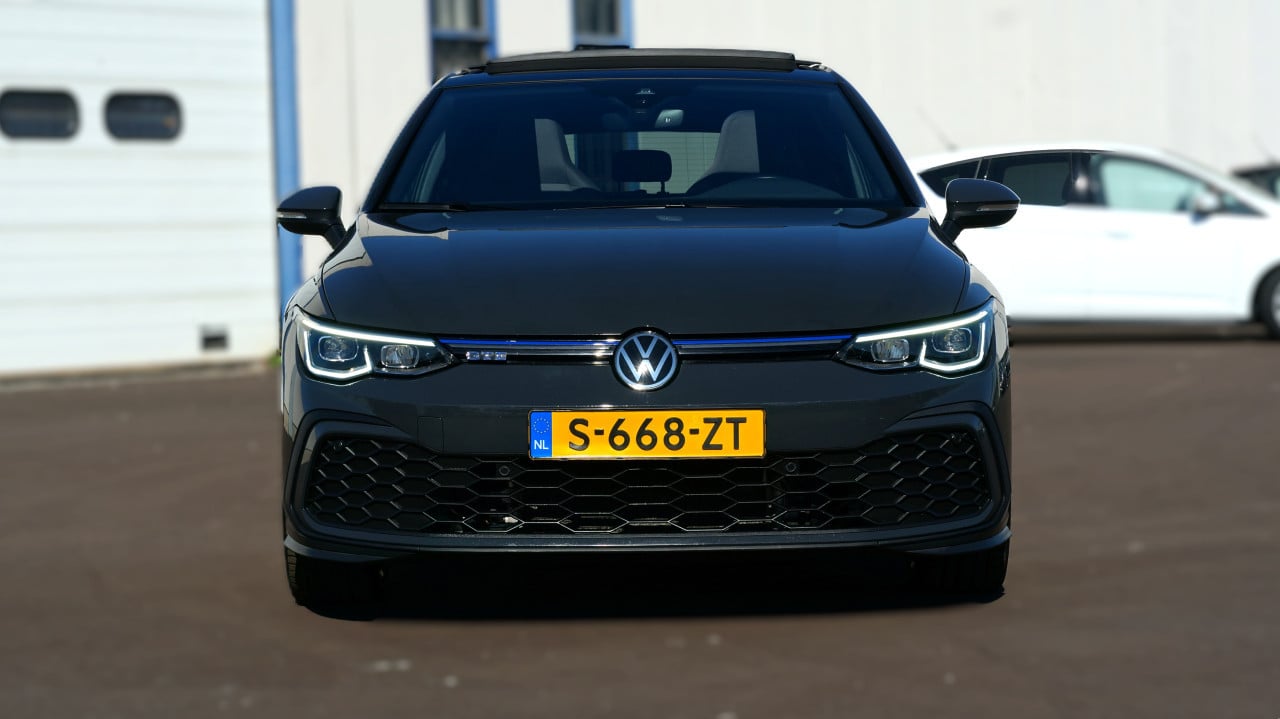 Volkswagen Golf GTE Pano Sfeer Rijklaar