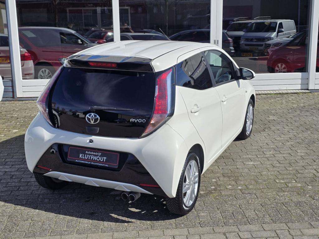 Toyota Aygo 1.0 vvt-i x-sport