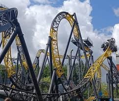 2 TOEGANGSKAARTEN  WALIBI HOLLAND  MAANDAG 7 JULI