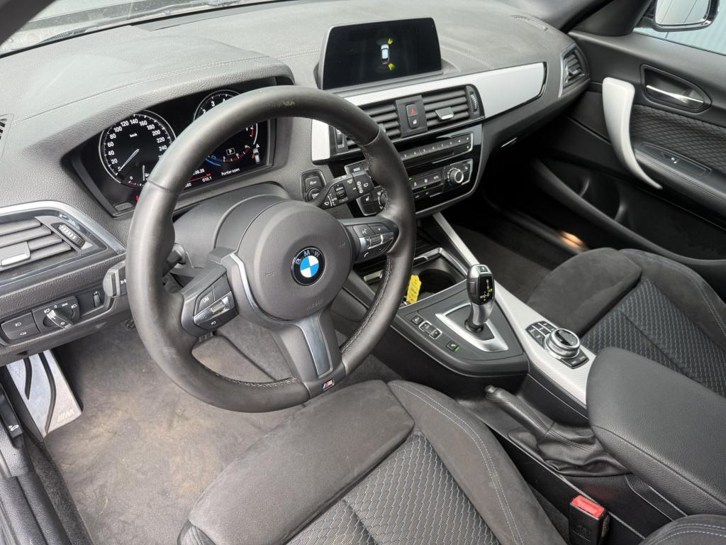 BMW 1 Serie 118i high executive m-sportpakket 5-drs