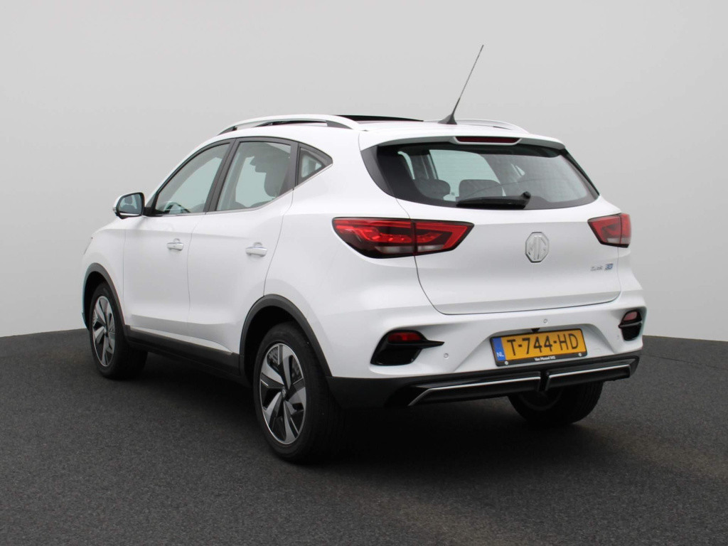 MG Zs-ev standard range luxury 50 kwh | ecc | navi | leder | schuifdak | pd