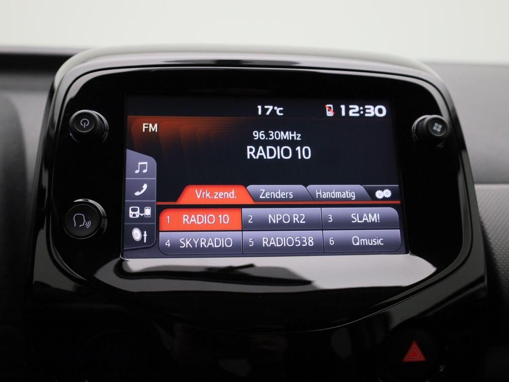 Peugeot 108 1.0 e-vti allure | led dagrijverlichting | lichtmetalen velgen 