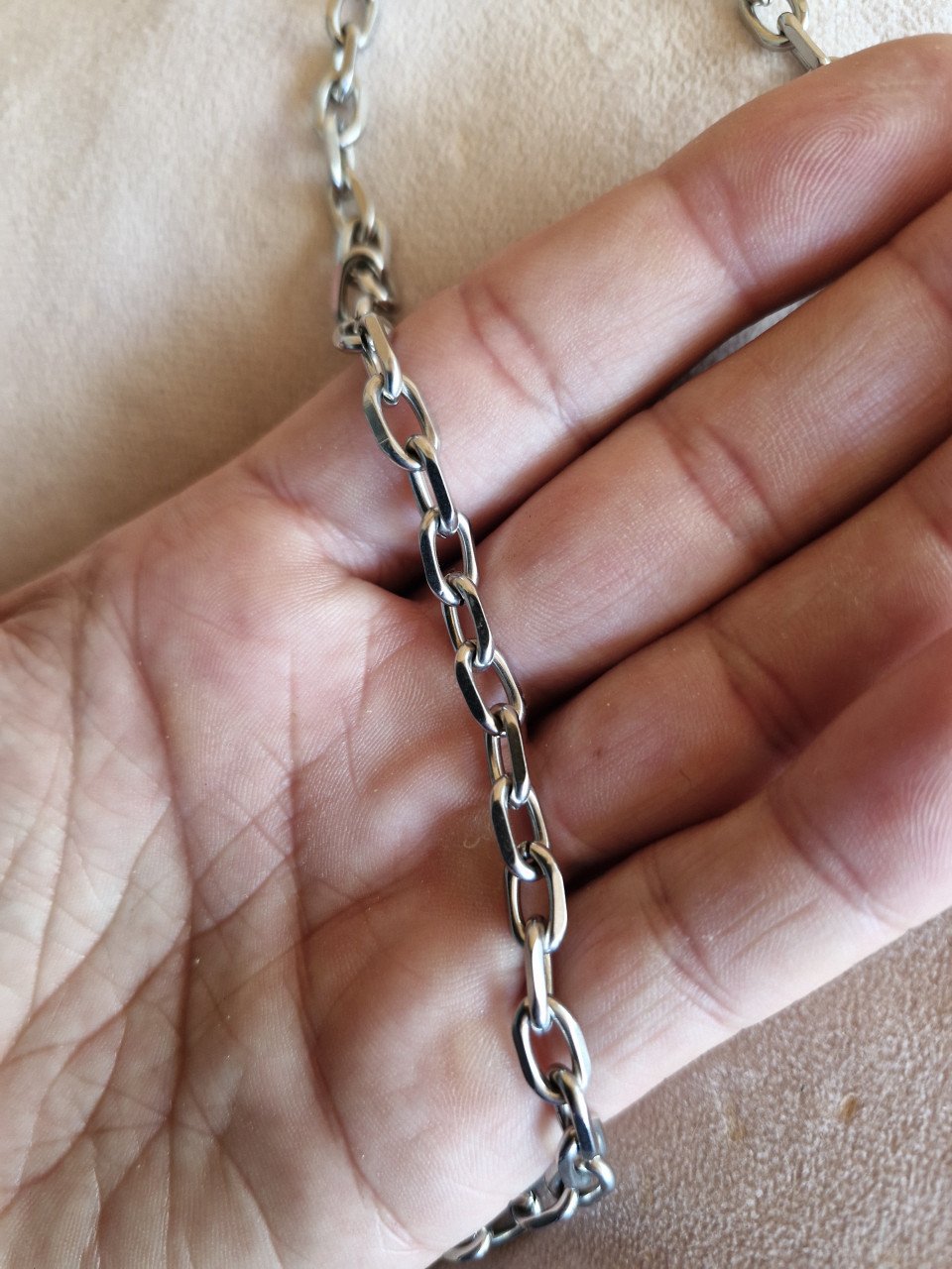 Titanium ketting +- 53 cm lang 27.5 gr