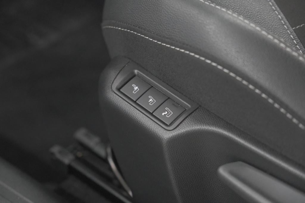 Opel Mokka turbo 130 at8 ultimate | camera | dodehoekdetectie | massage | a