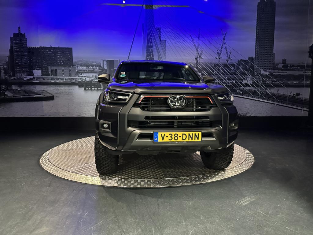 Toyota Hilux 2.8 d-4d xtra cab invincible *leer*camera*navi*carplay*