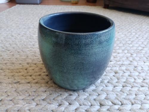 Bloempot binnen blauw