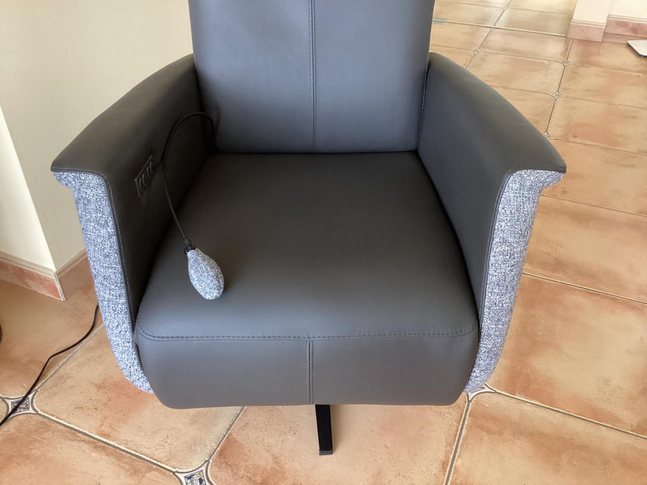 In nieuwstaat!Prominent sta-op relax Toscana LargeNP4800 euro