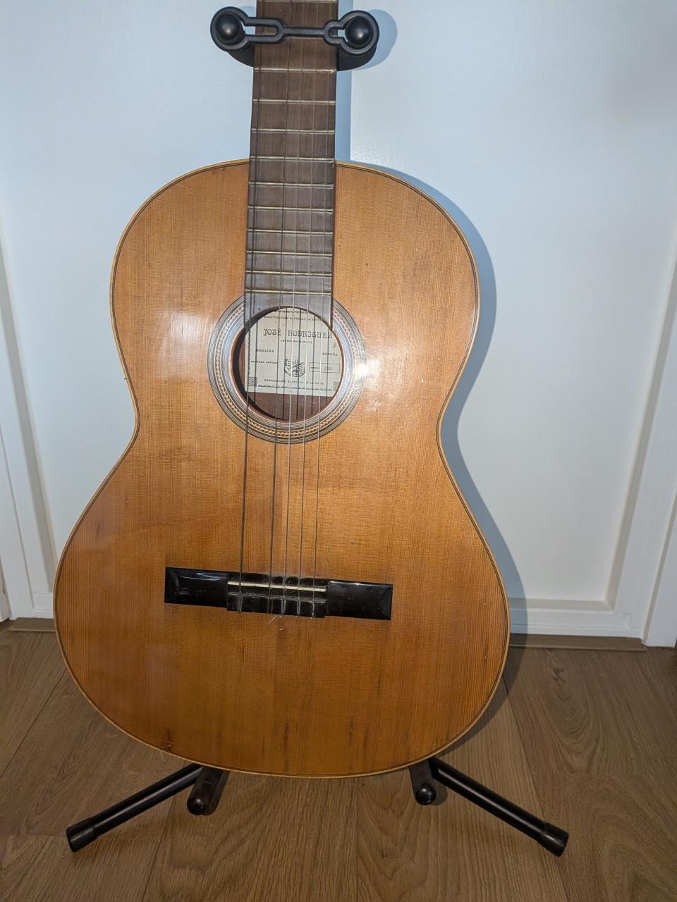 José Rodriguez 285 gitaar +accessoires