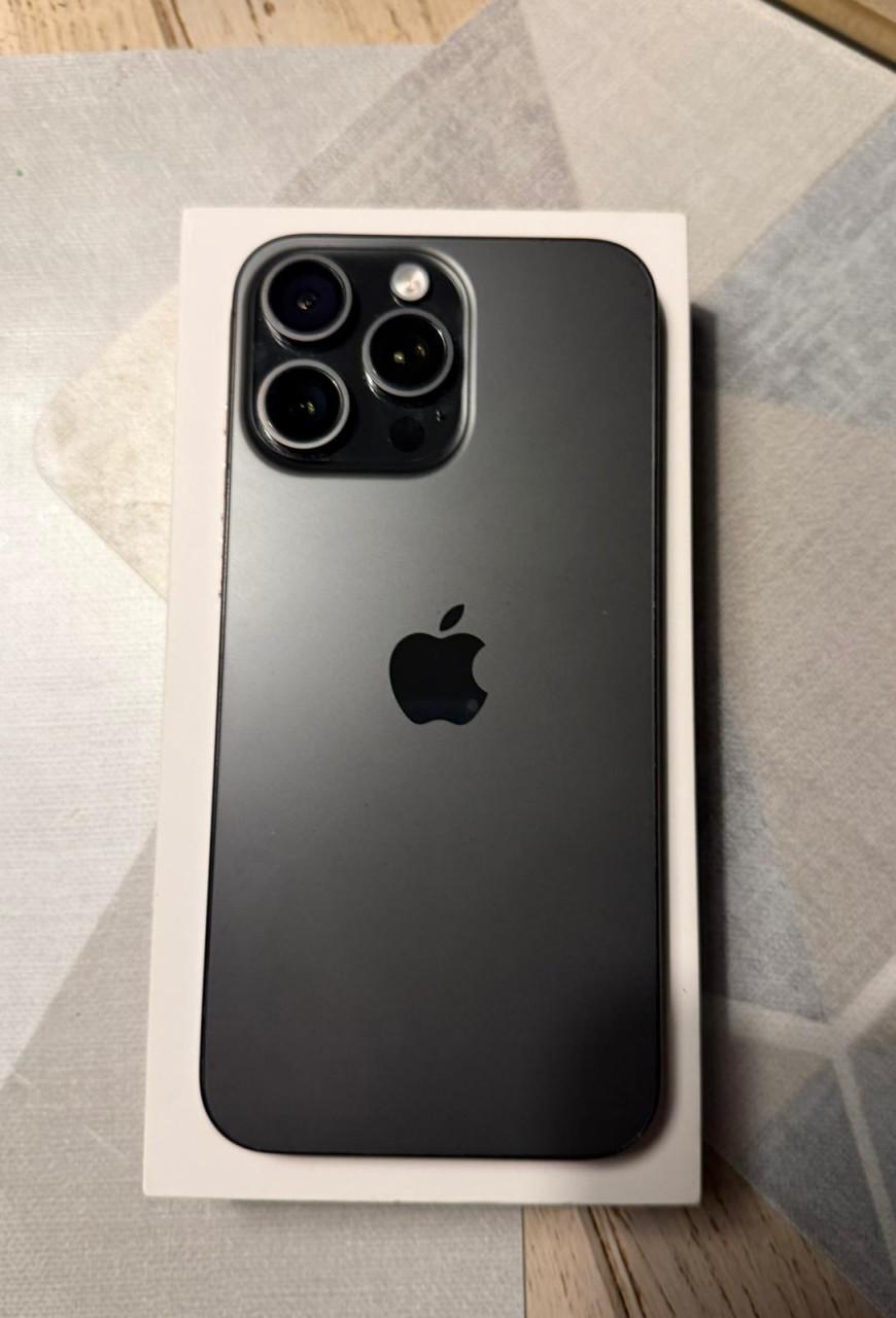 IPhone 15 pro max 256gb Black