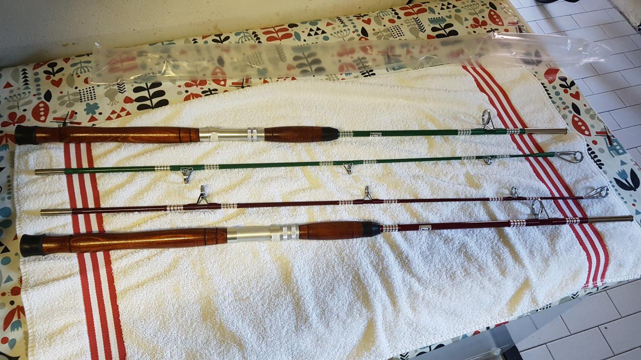 Nog 3 stevige rode boothengels voor de knijters op zee te vangen.