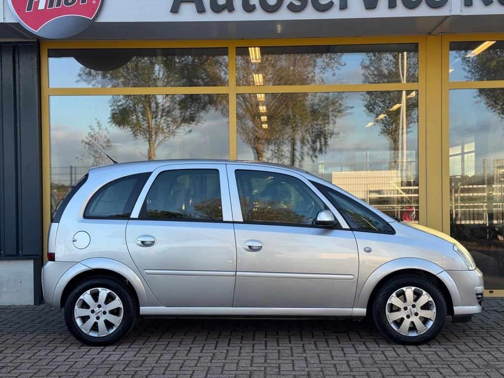 Opel Meriva 1.6-16v temptation