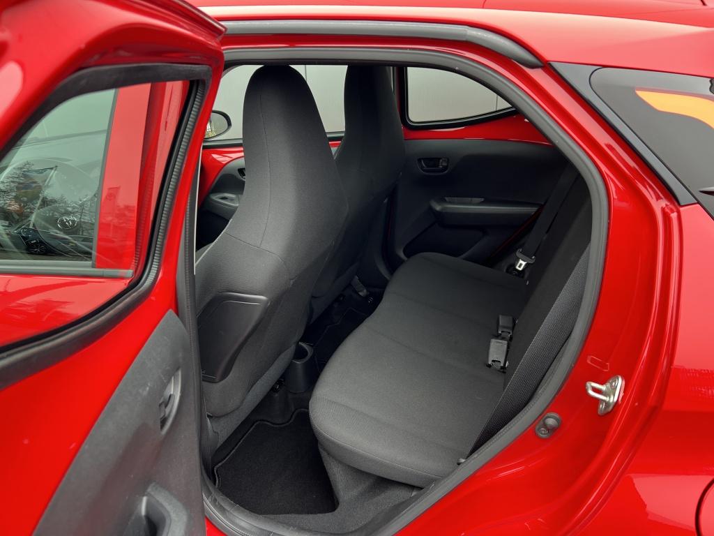 Toyota Aygo 1.0 vvt-i x-fun | nl auto | dealeronderhouden